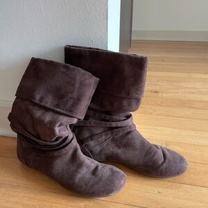 Brown boots